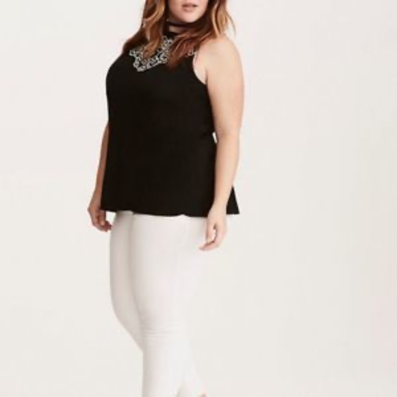 Torrid black embroidered tunic tank - Picture 2 of 8